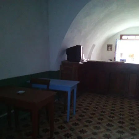 Appartement Ancien Cafe Des Annees 30 à Bélesta Extérieur photo