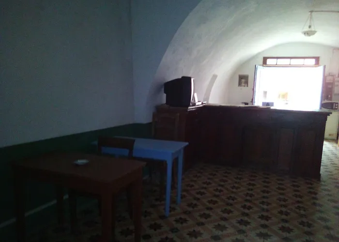Ancien Cafe Des Annees 30